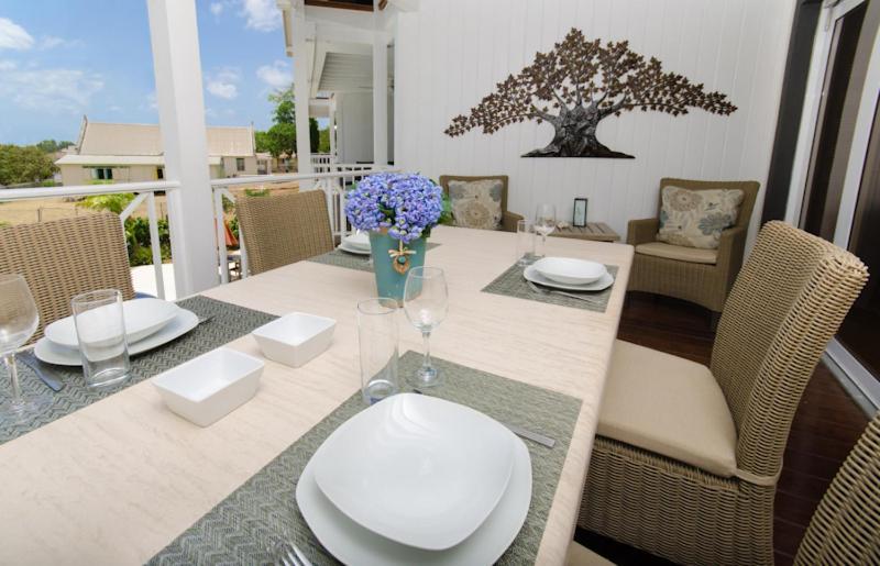 Lantana Resort Barbados By Island Villas Сент-Джеймс Экстерьер фото